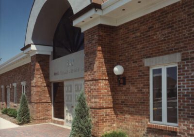 A brick building with a roof.